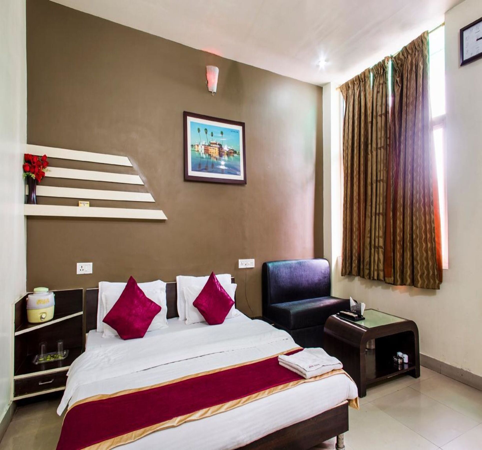 Oyo 2075 Hotel Kota Royal Extérieur photo