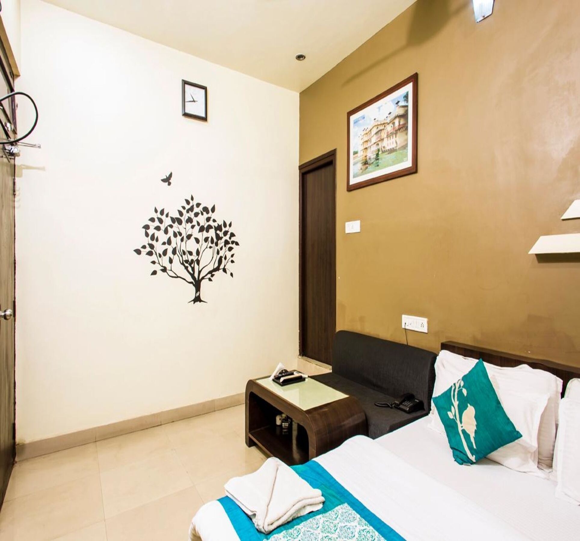 Oyo 2075 Hotel Kota Royal Extérieur photo
