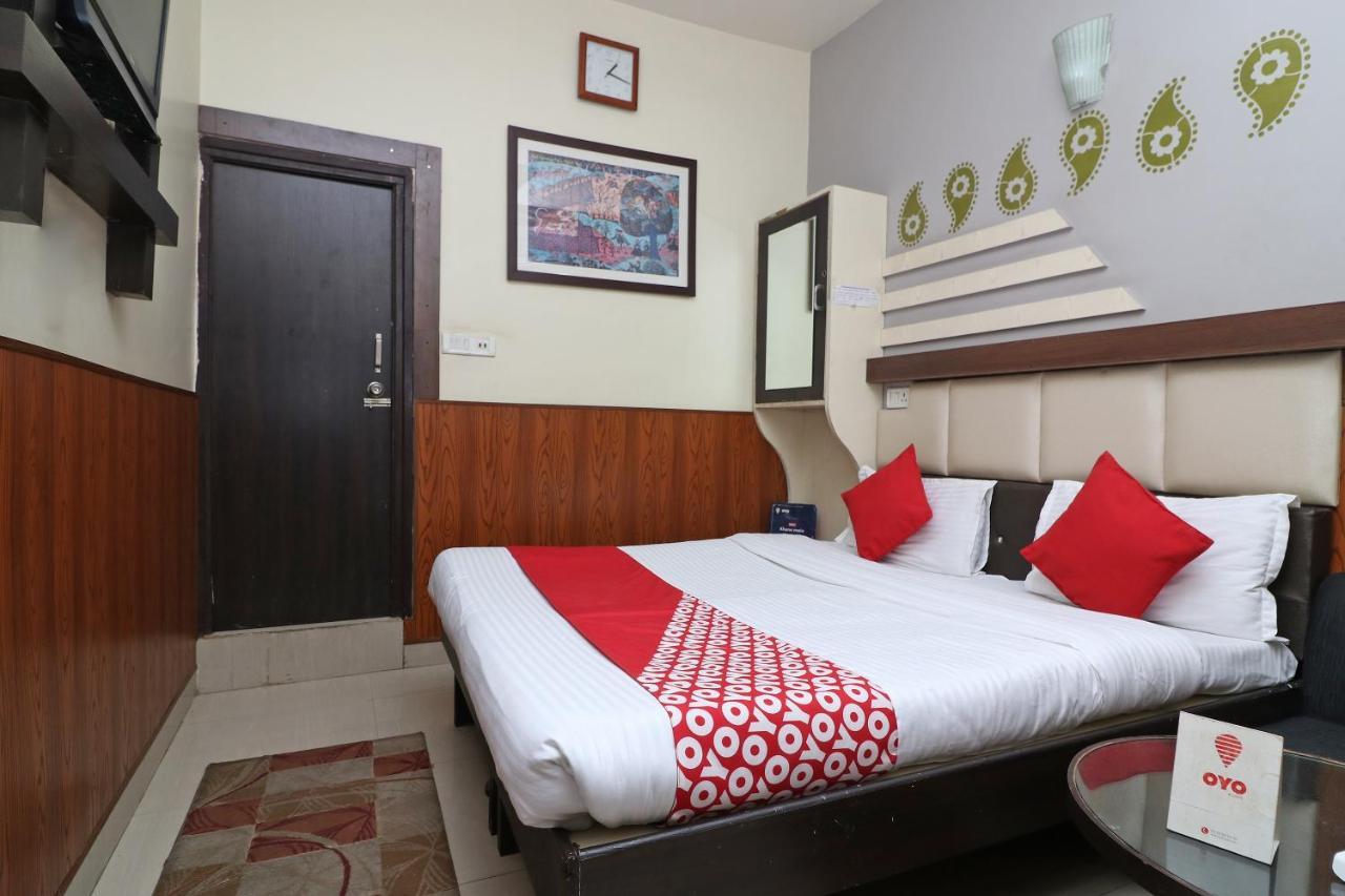 Oyo 2075 Hotel Kota Royal Extérieur photo